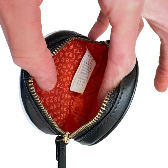 Kate Spade Glimmerton Station Clock Case - Picture 4 of 5